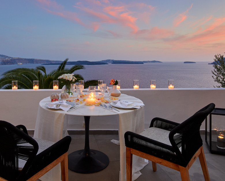 PRIVATE CANDLELIGHT DINNER